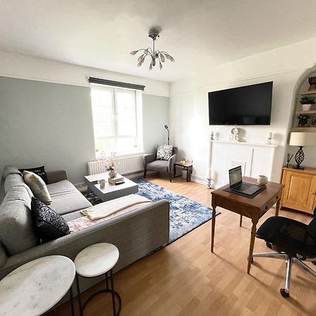 Riberfra Apartment London Eksteriør billede